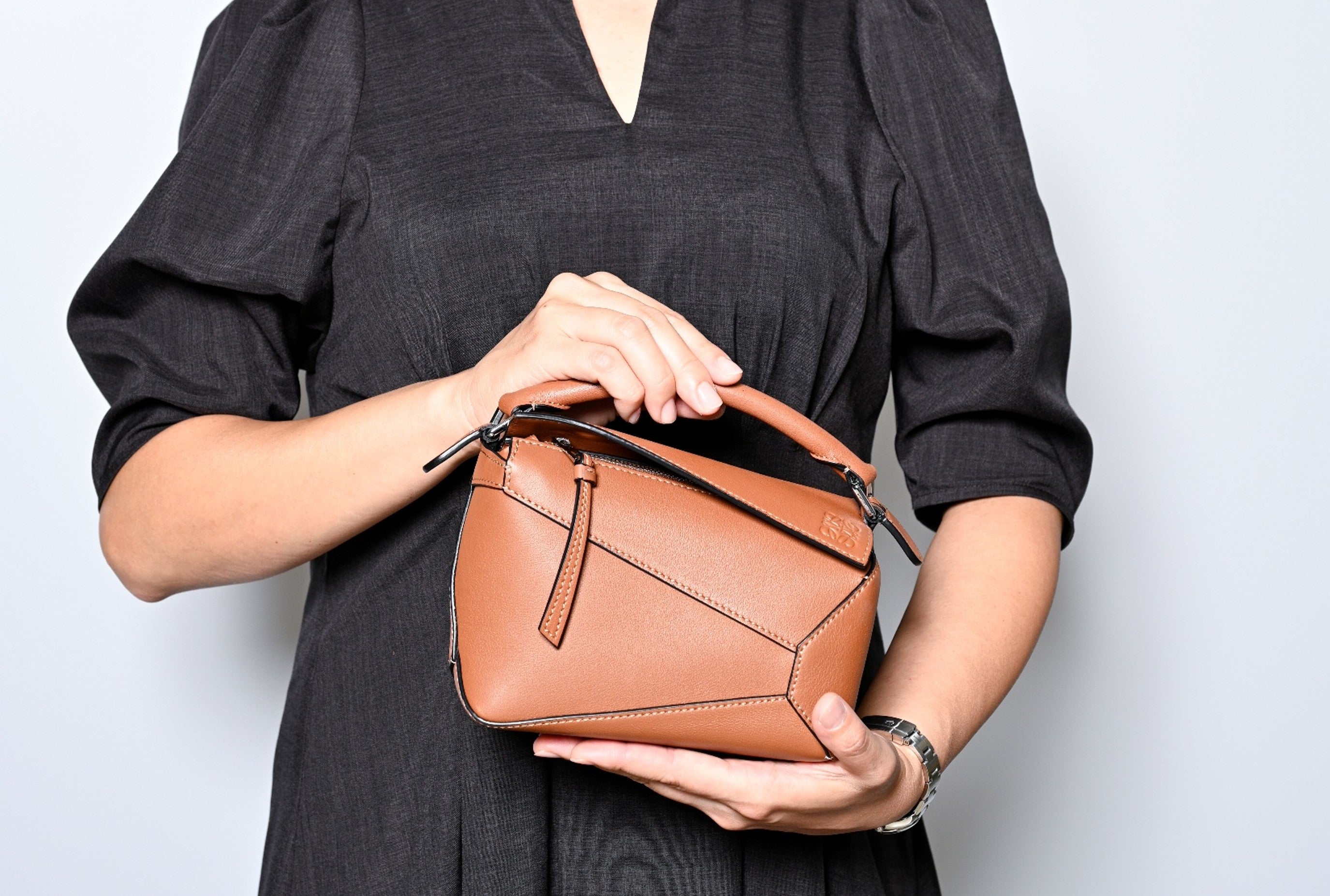 LOEWE (ロエベ) 杉原 ロエベ公式オンラインストア｜LOEWE - ロエベ 日本 公式サイト