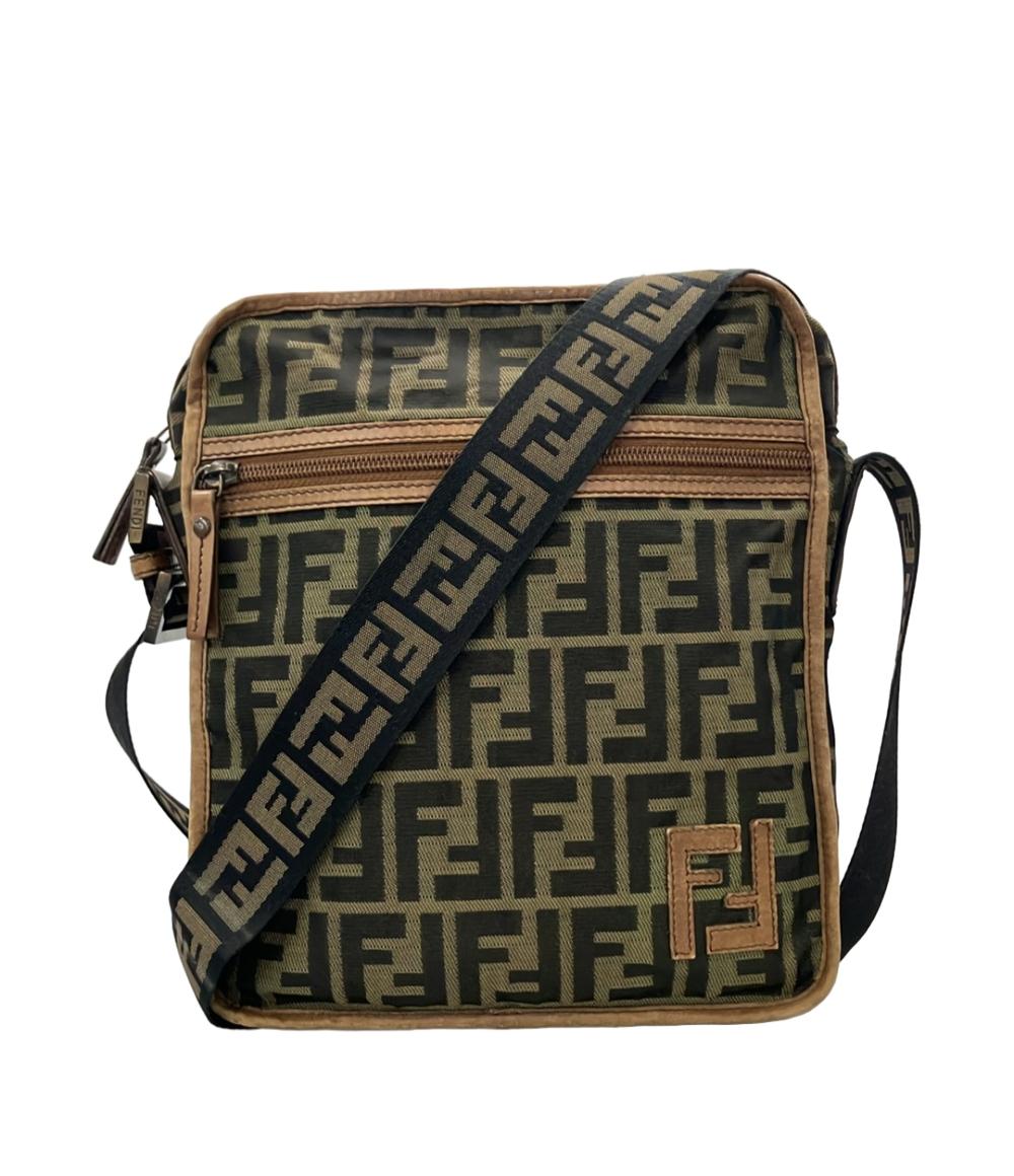 FENDI ショルダーバッグ 斜め掛け ズッカ レディース メンズ