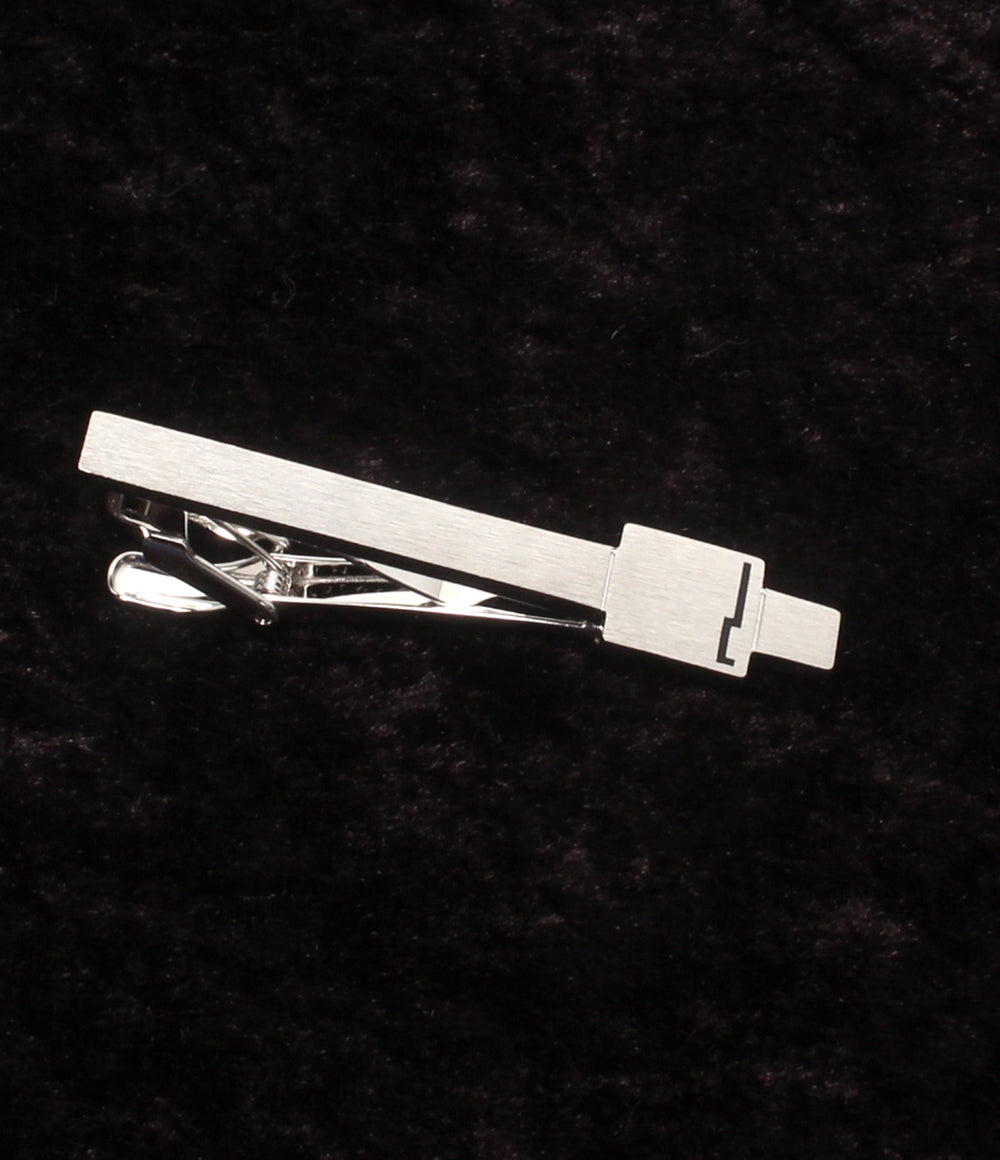 美品 Dunhill タイピン タイバー JWW0105K ロゴ メンズ ダンヒル