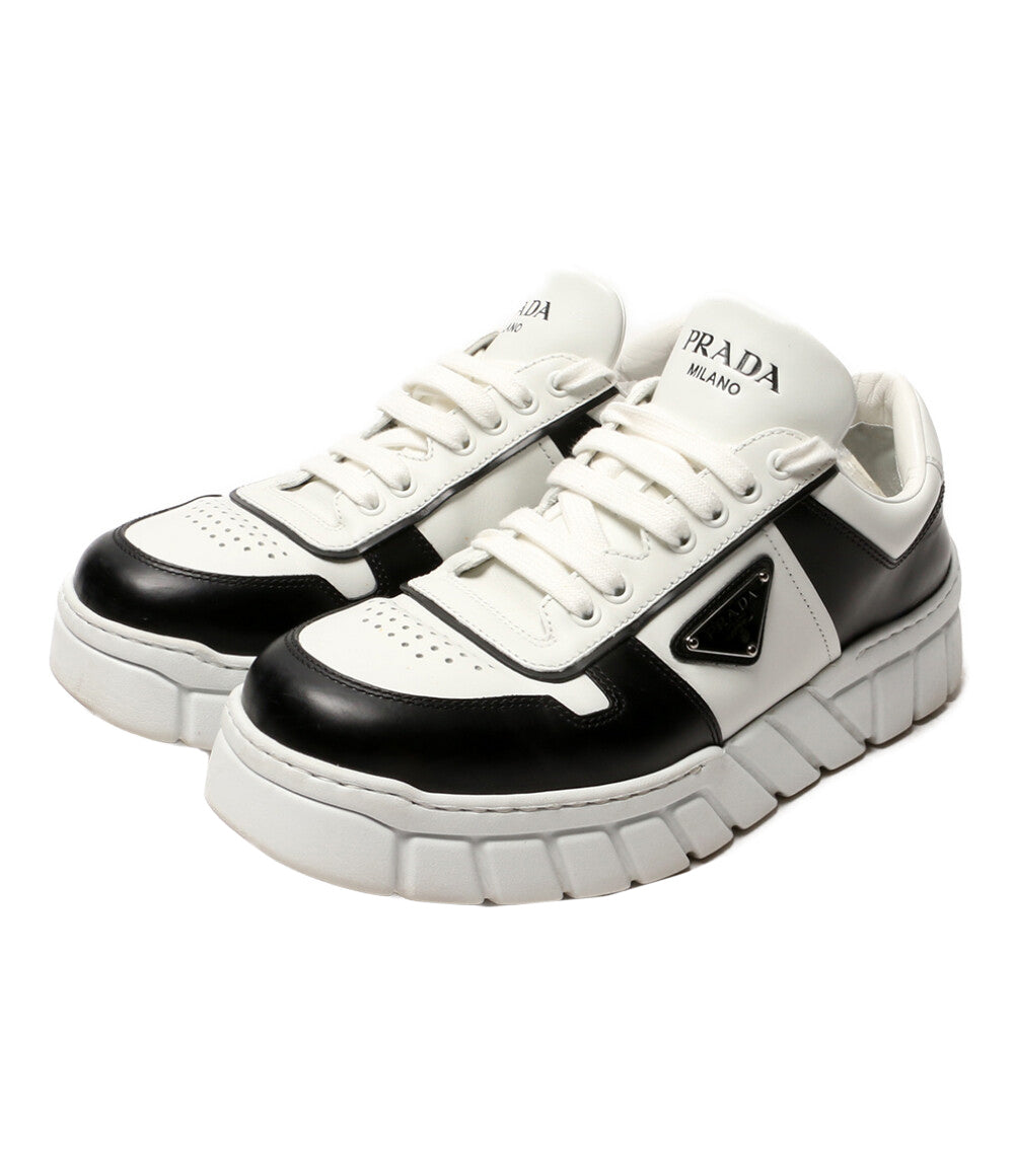 PRADA スニーカー ロゴプレートスニーカー 2EE378 メンズ SIZE 8.5