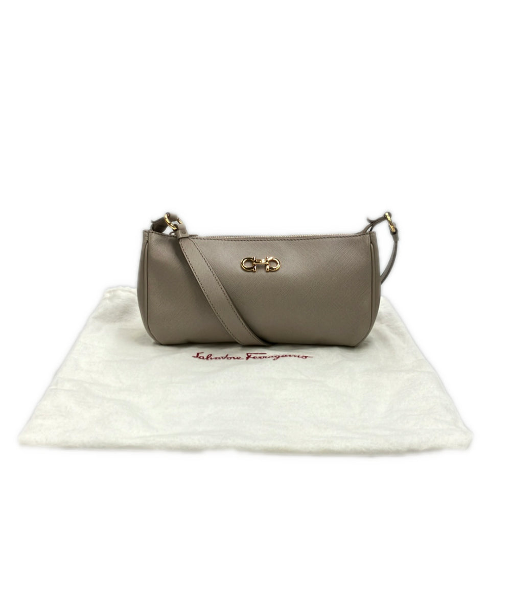 Salvatore Ferragamo ショルダーバッグ 肩掛け ガンチーニ レディース サルヴァトーレフェラガモ