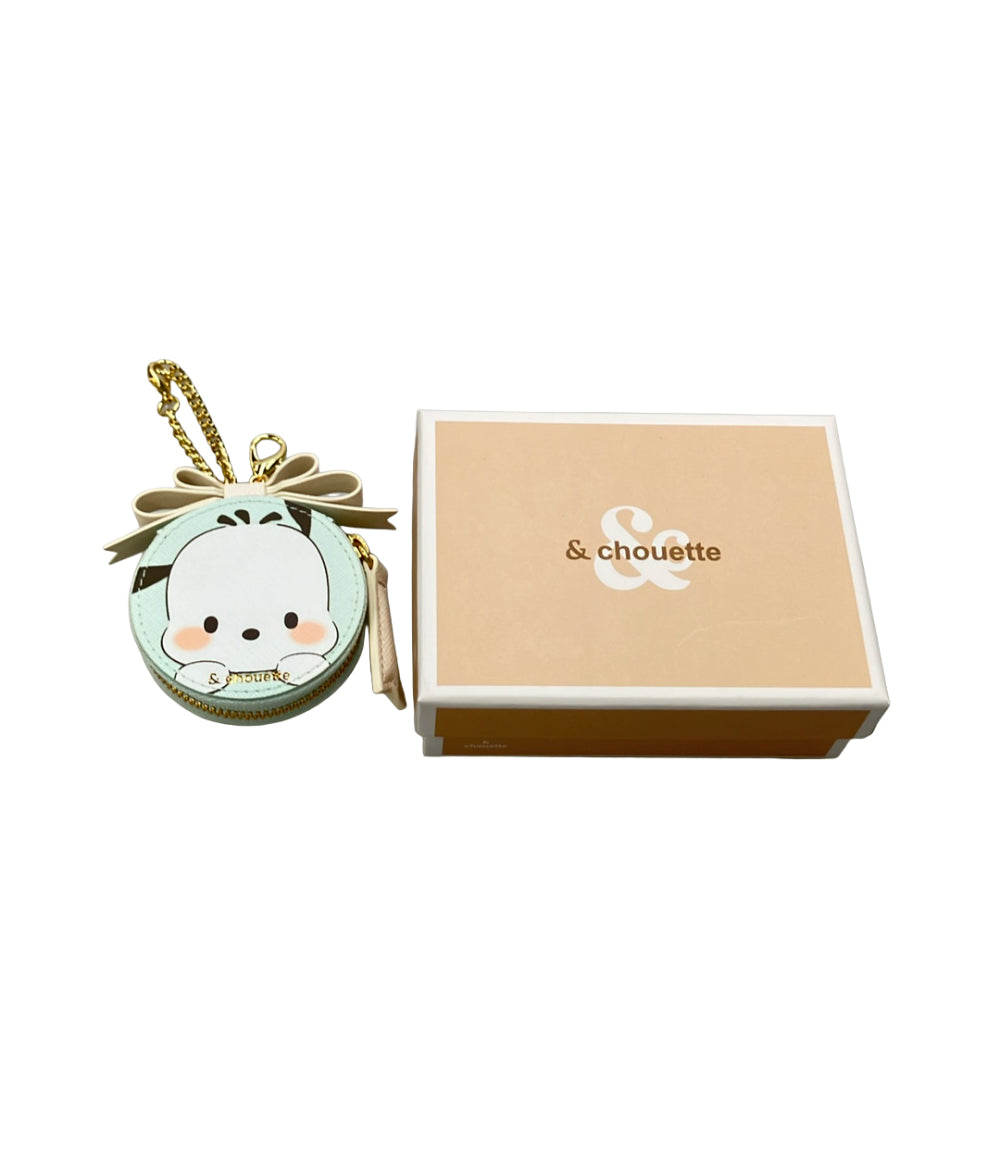 美品 & chouette SANRIO ポーチ チャーム ポチャッコ レディース アンドシュエット サンリオ
