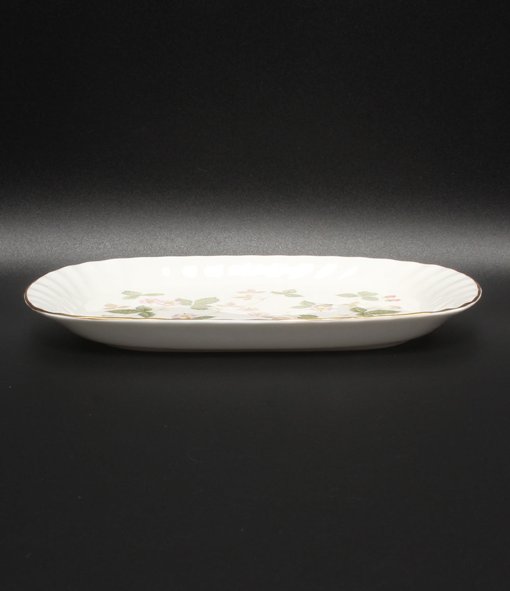 美品 WEDGWOOD スパイラルトレイ スクエア 皿 21cm ワイルドストロベリー ウエッジウッド