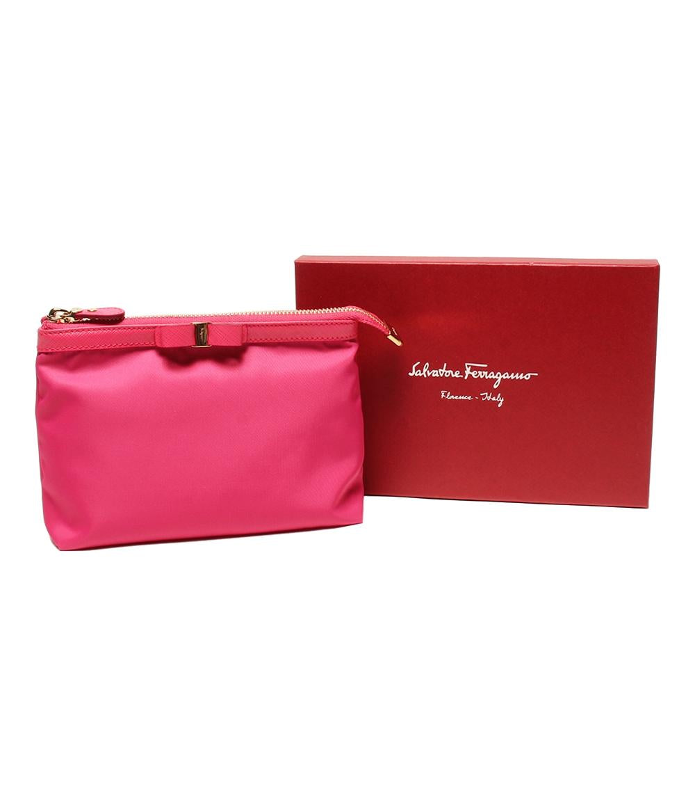 美品 サルヴァトーレフェラガモ ポーチ ヴァラ レディース Salvatore Ferragamo