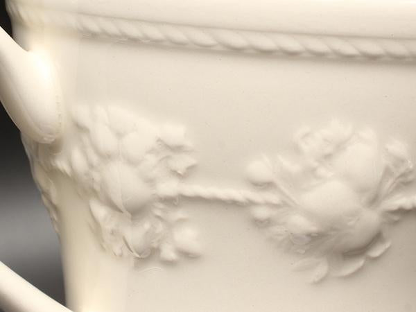 美品 WEDGWOOD マグカップ フェスティビティ アイボリー ウエッジウッド