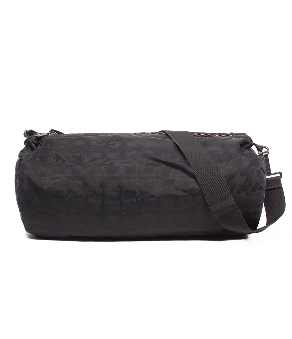 CHANELショルダーバッグ CHANEL ショルダーバッグ 肩掛け 斜め掛け ニュートラベルライン