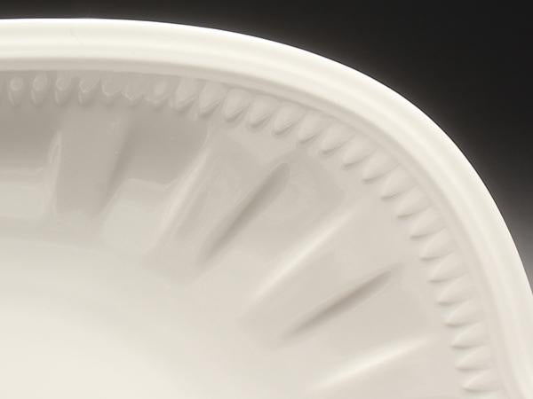 美品 ウエッジウッド B&Bプレート 皿 26cm コロシアム WEDGWOOD