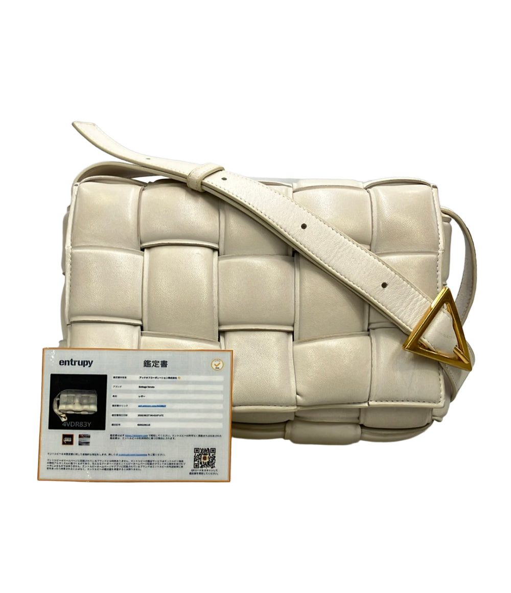 BOTTEGA VENETA ショルダーバッグ 斜め掛け パデットカセット イントレチャート B09529611E レディース ボッテガ・ヴェネタ