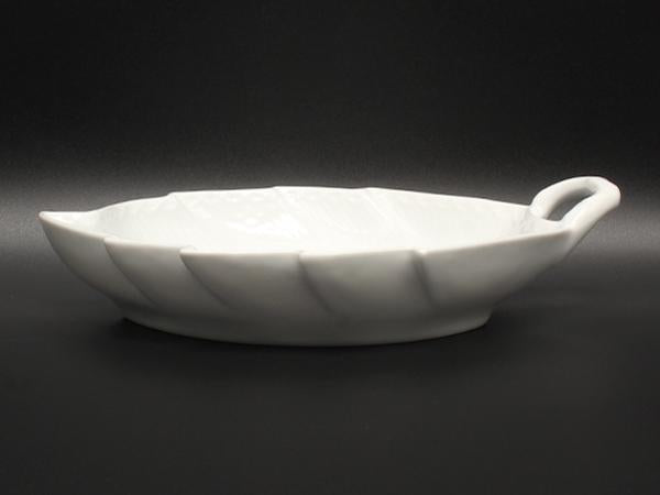 美品 Royal Copenhagen リーフディッシュ 皿 23cm ホワイトフルーテッド ハーフレース ロイヤルコペンハーゲン