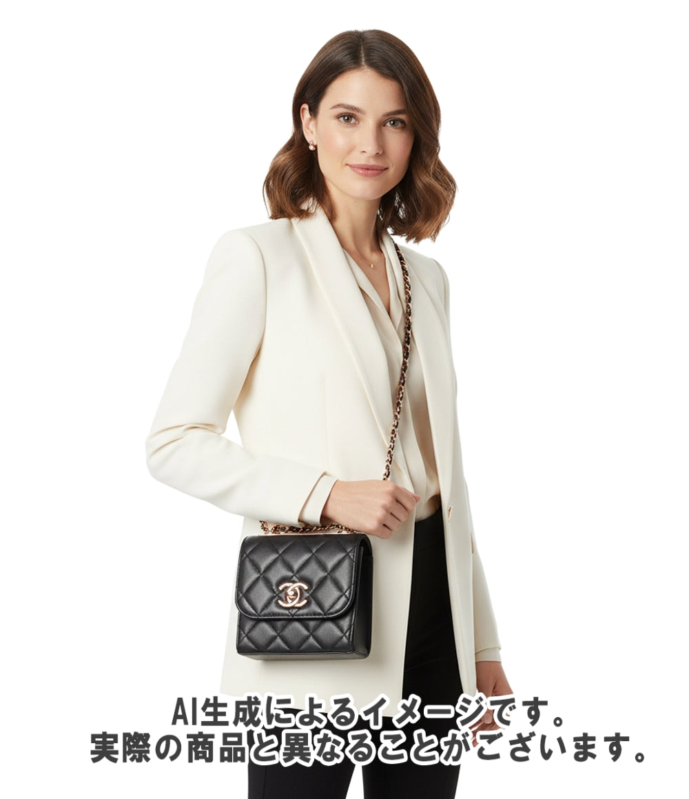美品 CHANEL チェーンショルダーバッグ ポーチ ミニマトラッセ ゴールド金具 31番台 トレンディCC A81633 レディース シャネル