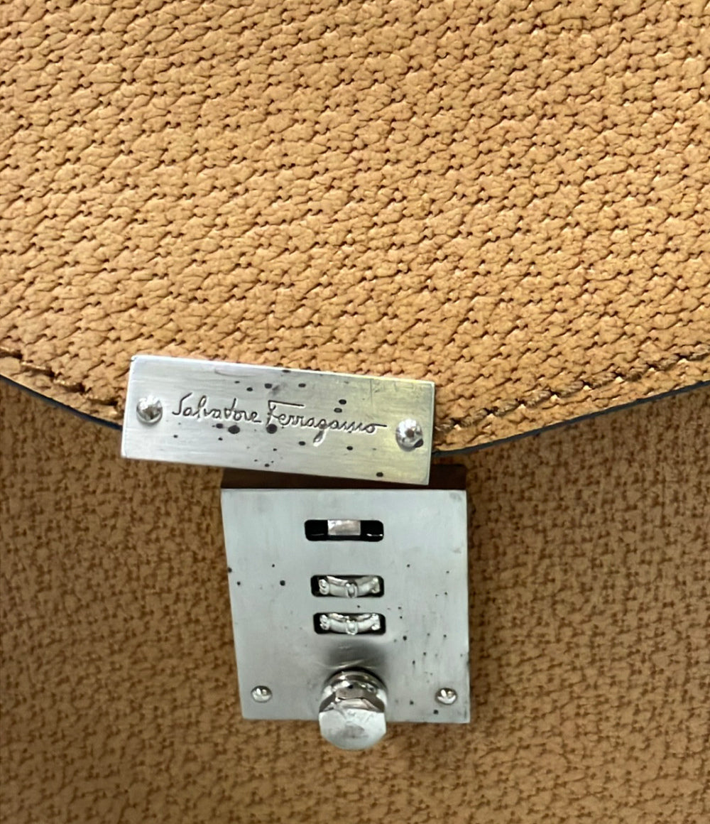 Salvatore Ferragamo セカンドバッグ E0-245535 レディース サルヴァトーレフェラガモ