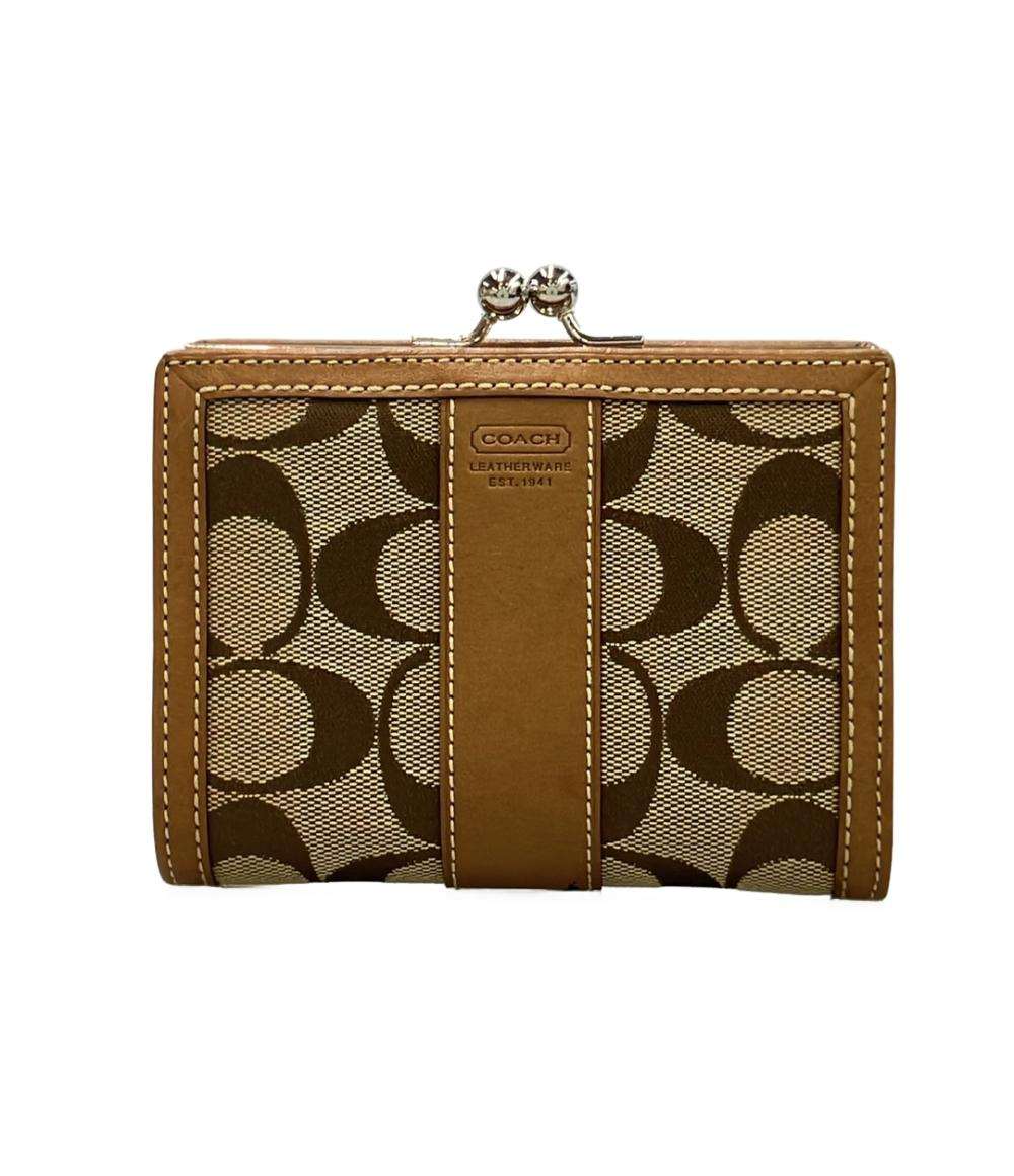 COACH（コーチ）二つ折り財布　43569　シグネチャー　ゴールド　レディース【中古】 COACH 二つ折り財布 シグネチャー レディース コーチ – Rehello by BOOKOFF