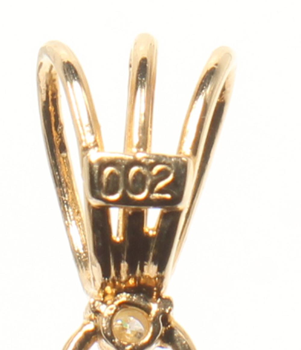 美品 ペンダントトップ K18 ラピスラズリ ダイヤ0.02ct レディース