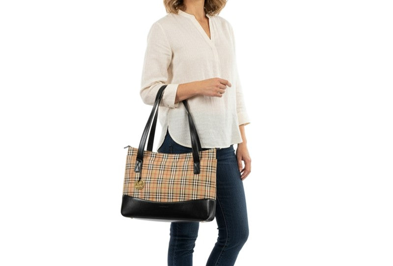 【価値が下がりづらい】投資価値のある一生モノのBURBERRY(バーバリー)