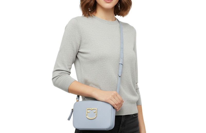 FURLA(フルラ)のブランドイメージは？その魅力やターゲット層を徹底分析