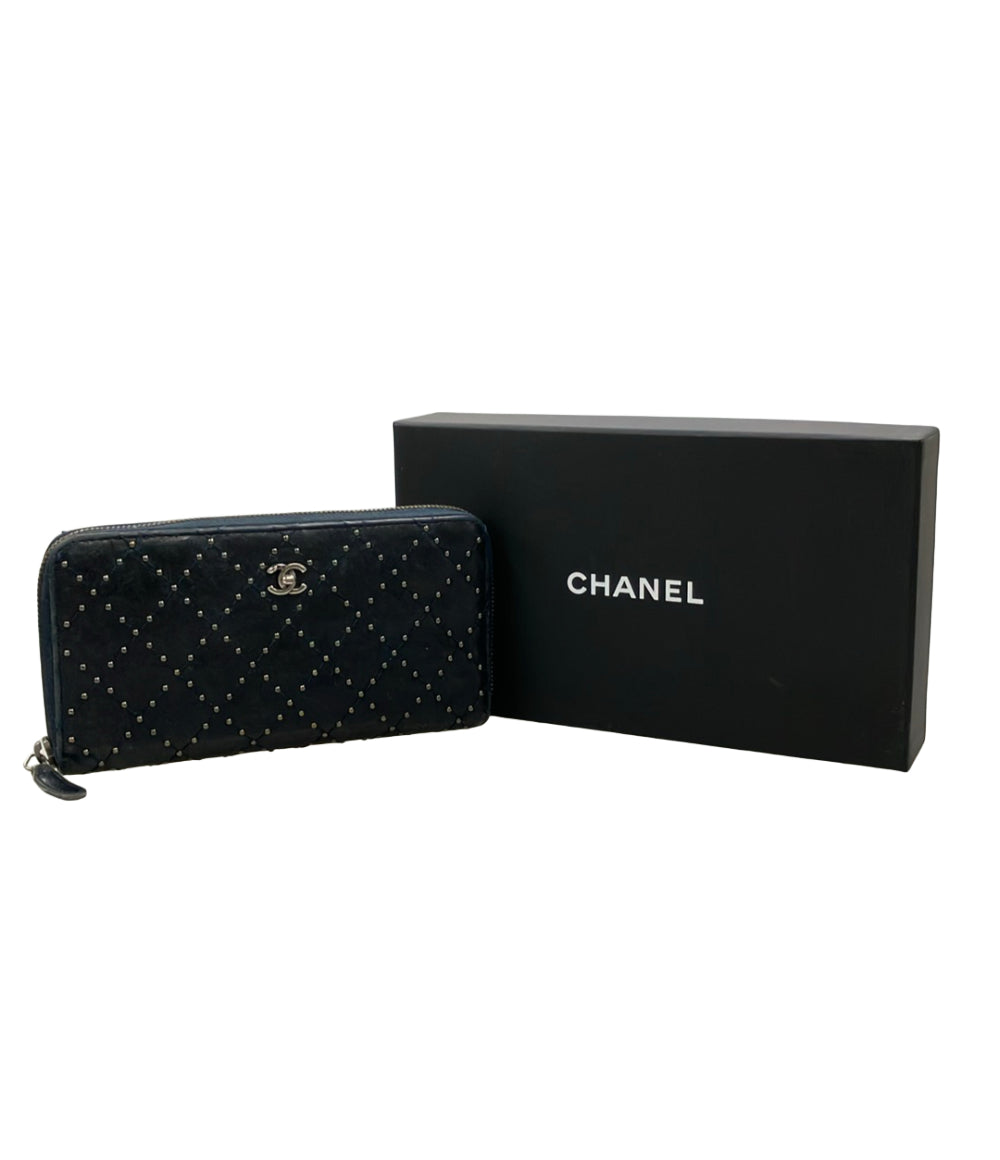 CHANEL ラウンドファスナー長財布 スタッズ レザー マトラッセ レディース シャネル