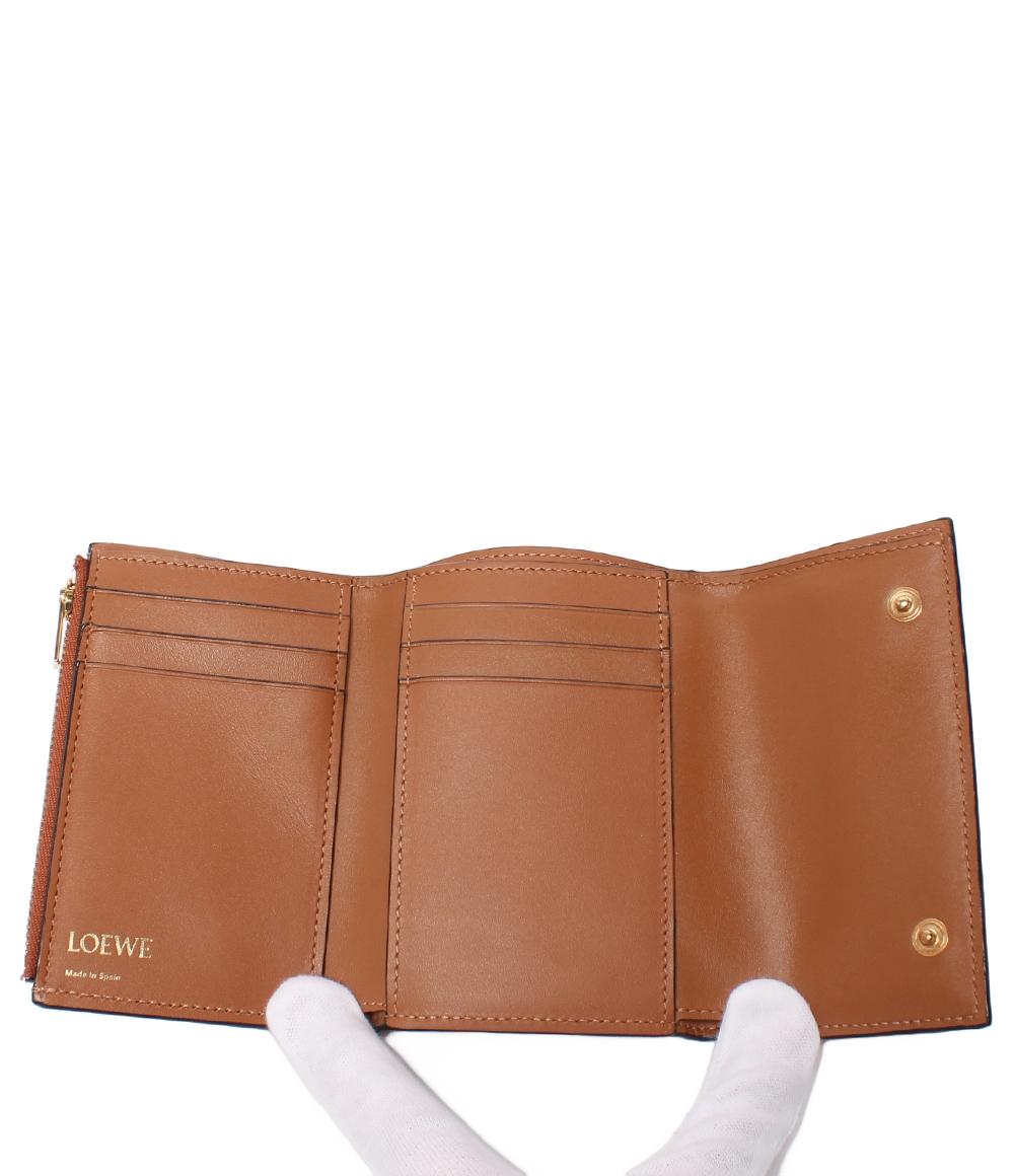 美品 LOEWE 三つ折り財布 アナグラム リピート バーティカル ウォレット レディース ロエベ