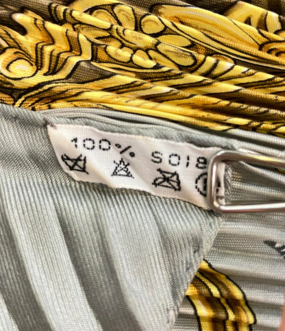 美品 エルメス プリーツスカーフ カレ90 シルク100% 鐙柄 馬具柄 ETRIERS レディース HERMES