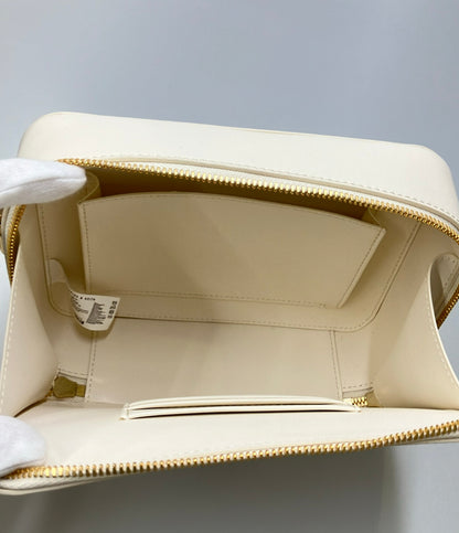 美品 CHARLES&KEITH ショルダーバッグ 斜め掛け レディース チャールズ＆キース