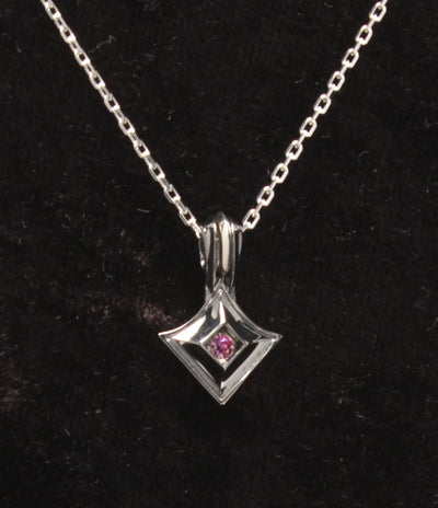 美品 ネックレス コードギアス反逆のルルーシュ 興道 SV925 ルルーシュモデル ユニセックス