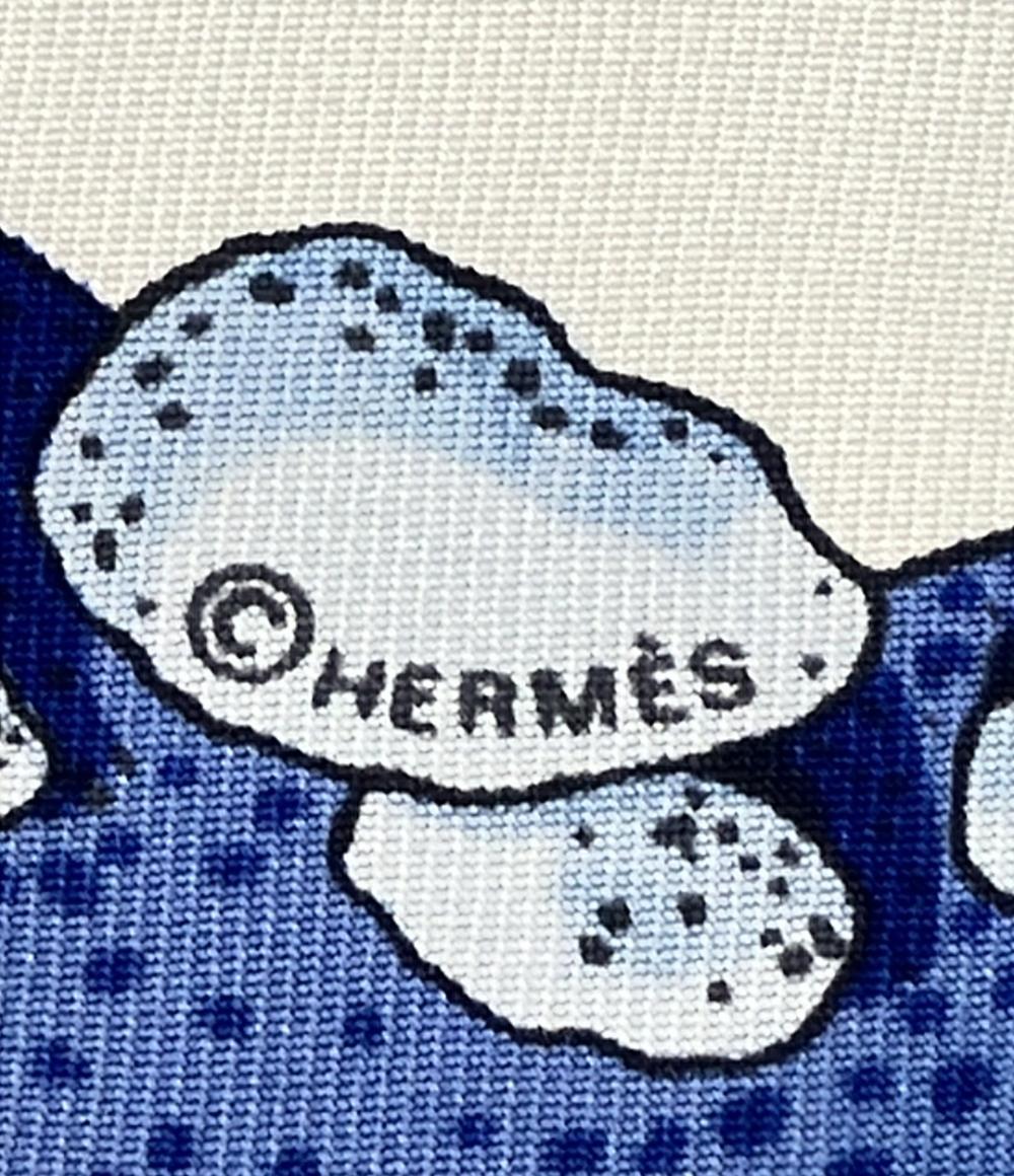 HERMES スカーフ シルク100% カレ45 プチカレ 魚柄 レディース
