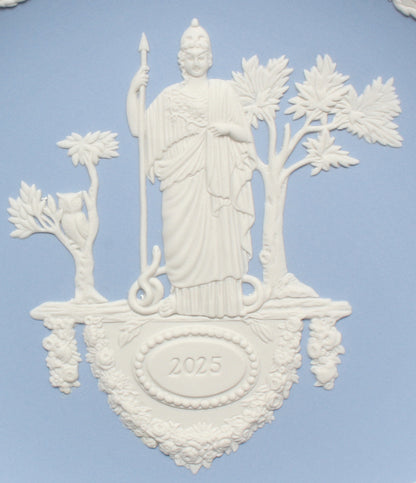 美品 WEDGWOOD イヤープレート 飾り皿 17cm 2025 ウェッジウッド