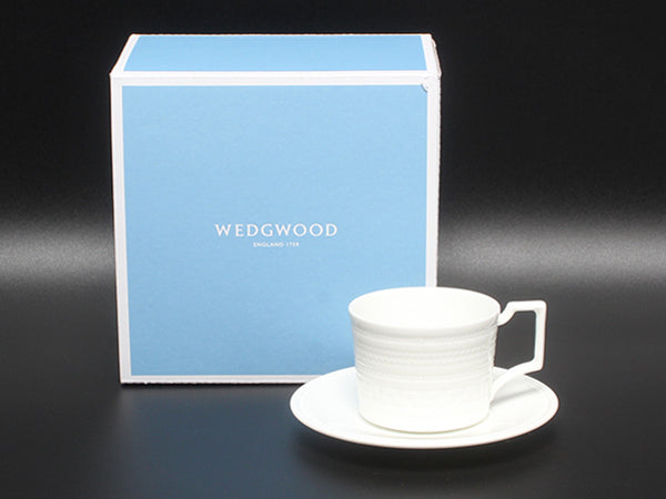 美品 WEDGWOOD デミタスカップ＆ソーサー インタグリオ ウエッジウッド