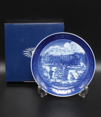 美品 Royal Copenhagen イヤープレート 飾り皿 18cm 2004 ロイヤルコペンハーゲン