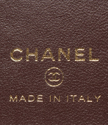 CHANEL iphoneケース チェーンショルダー付き iphone14pro ゴールド金具 マトラッセ レディース シャネル