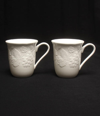 美品 ウェッジウッド マグカップ 2点セット ペア ストロベリー＆バイン WEDGWOOD