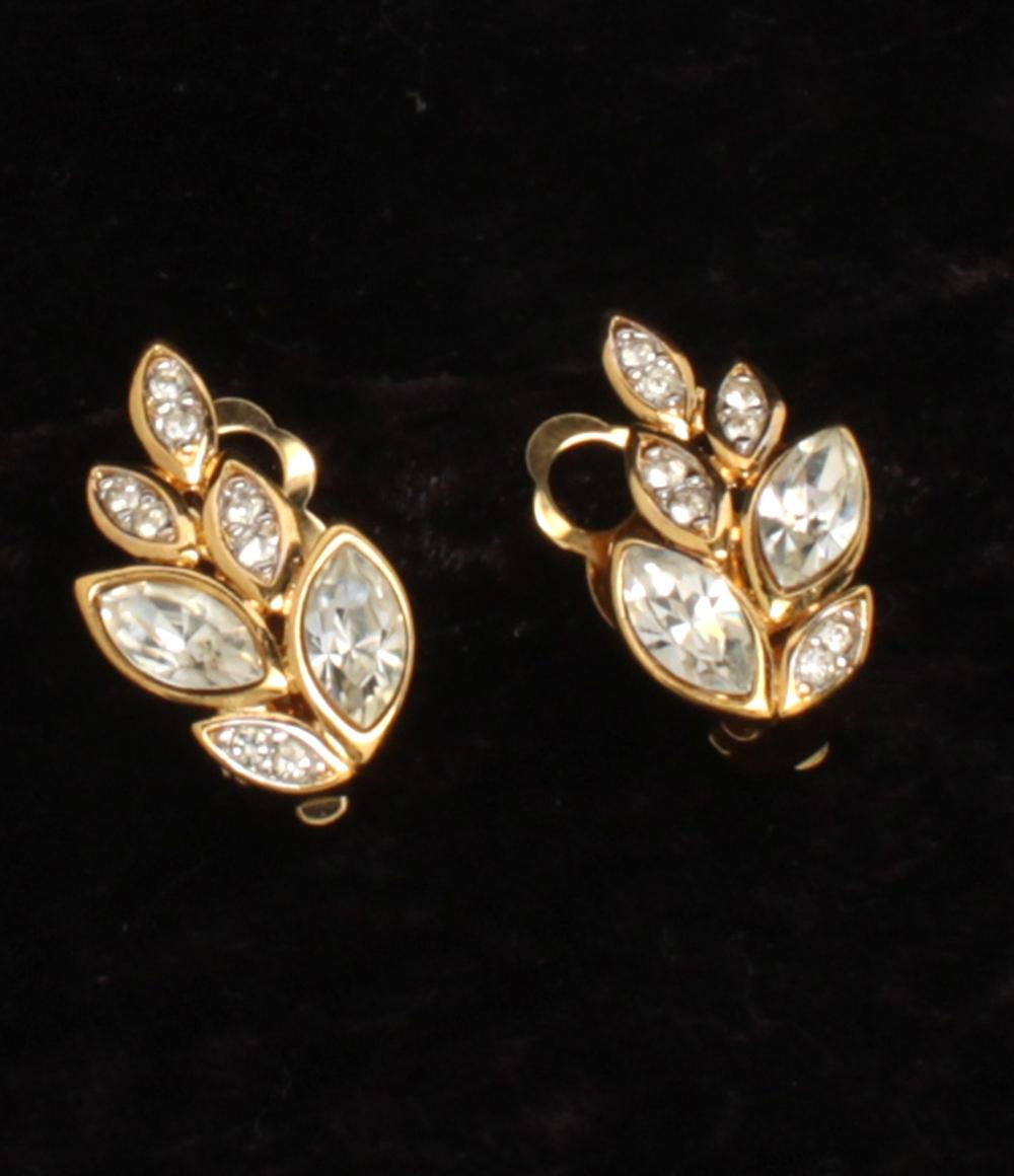 美品 ニナリッチ イヤリング レディース NINA RICCI