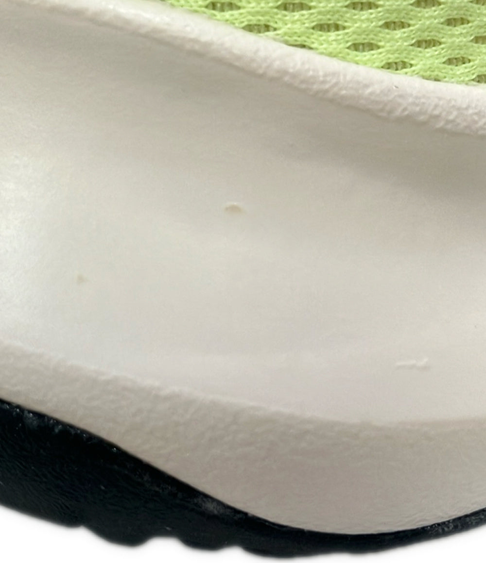 美品 NIKE ローカットスニーカー レジェンド エッセンシャル3 NN DM1120-700 メンズ ナイキ