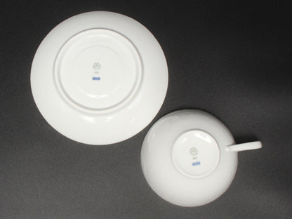 美品 Royal Copenhagen カップ＆ソーサー ホワイトフルーテッド ハーフレース ロイヤルコペンハーゲン