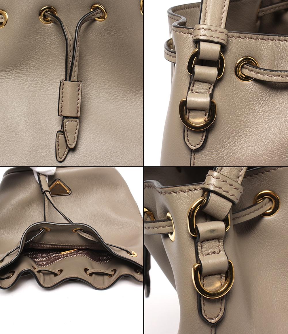 美品 PRADA 2wayショルダーバッグ ハンドバッグ 斜め掛け CLAYGRAY Re-Edition 1978 バケットバッグ レディース プラダ