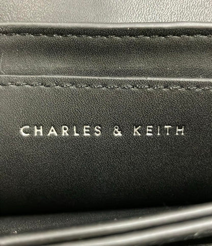CHARLES&KEITH ショルダーバッグ クロスボディ 斜め掛け メタリックアクセント ターンロック レディース チャールズ＆キース