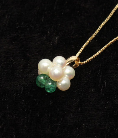 美品 ネックレス K18 パール エメラルド レディース