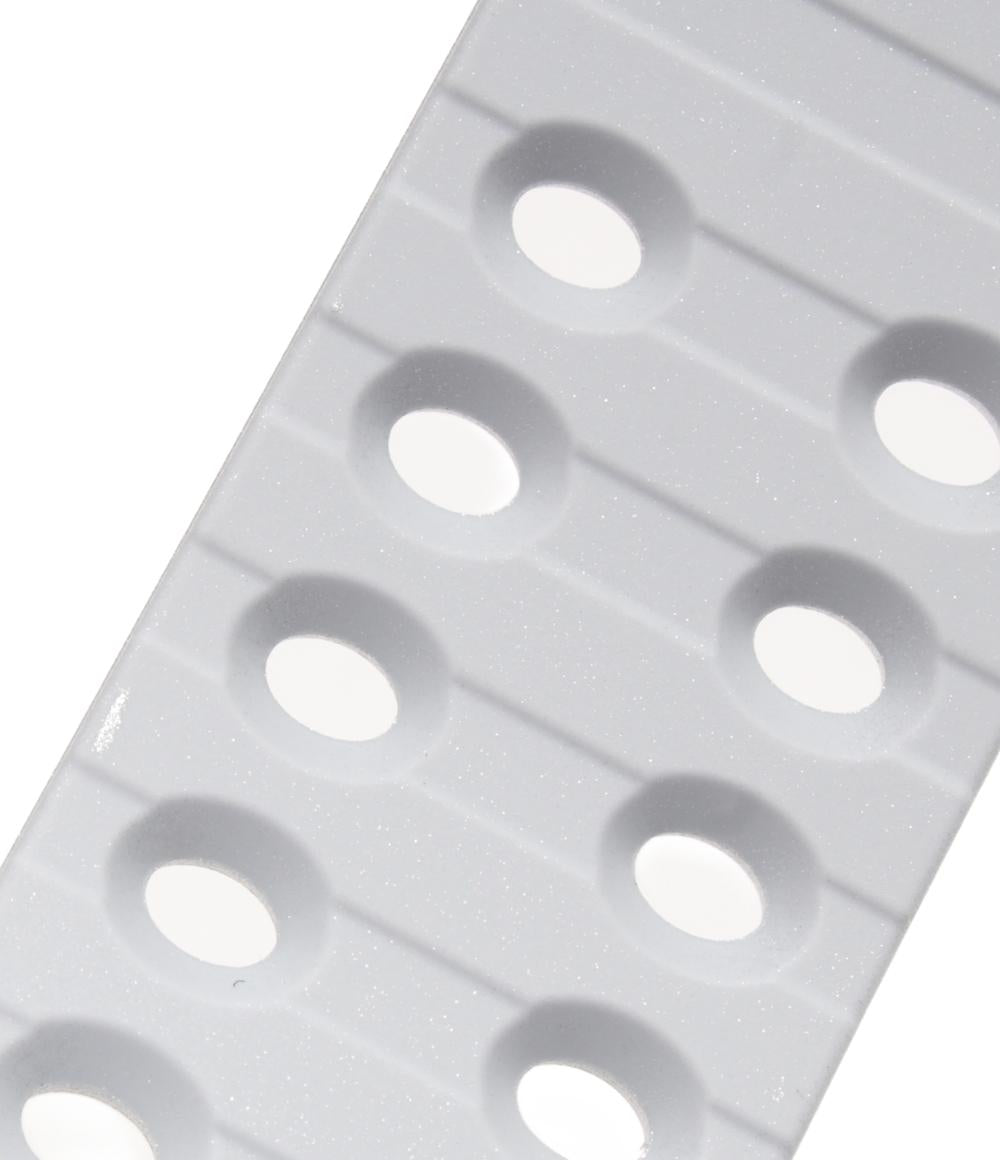 美品 CASIO 腕時計 クオーツ シルバー GA-V01A メンズ カシオ