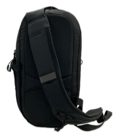 美品 ザ・ノースフェイス ボディバッグ BOREALIS ユニセックス THE NORTH FACE