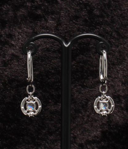 美品 SWAROVSKI ピアス 5627349 レディース スワロフスキー