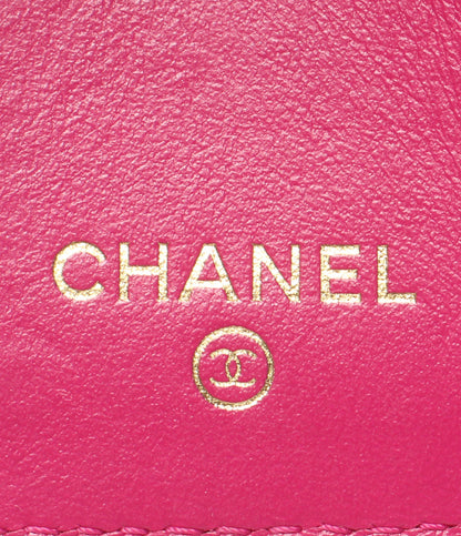 CHANEL 三つ折り財布 ゴールド金具 キャビアスキン マトラッセ ランダム番台 レディース シャネル