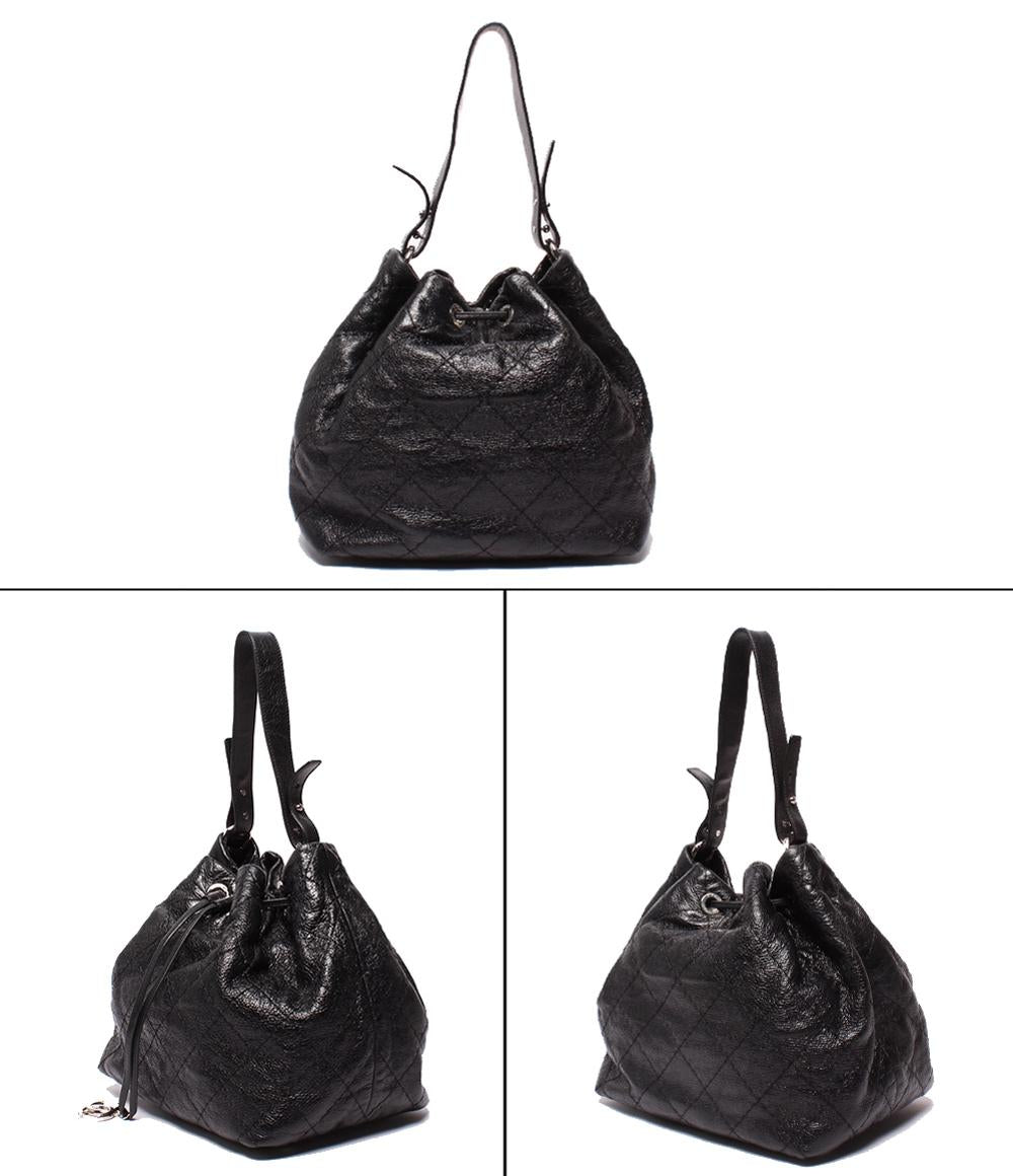 CHANEL レザー ショルダーバッグ  巾着バッグ マトラッセ シルバー金具 14番台 オンザロード レディース シャネル