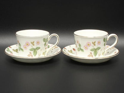美品 ウエッジウッド カップ＆ソーサー 2客セット ペア ワイルドストロベリー WEDGWOOD