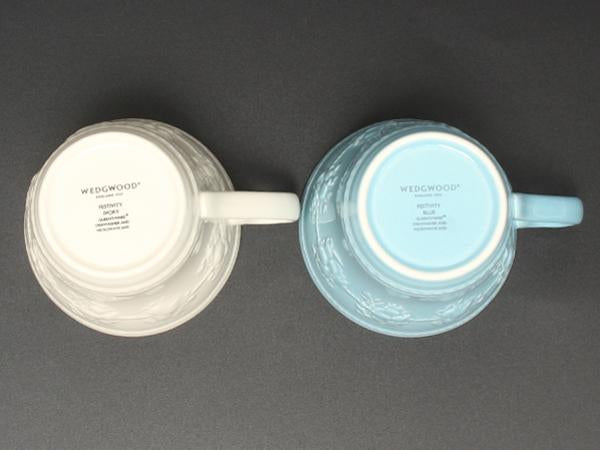 美品 ウエッジウッド マグカップ 2点セット ペア フェスティビティ アイボリー ブルー WEDGWOOD