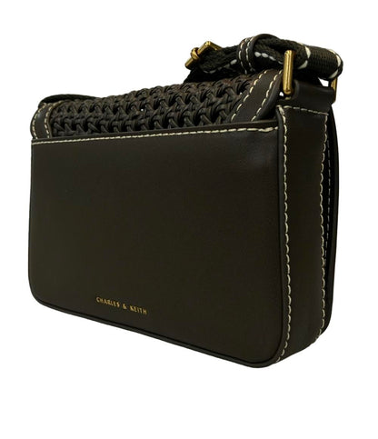 美品 チャールズ＆キース ショルダーバッグ レディース CHARLES＆KEITH