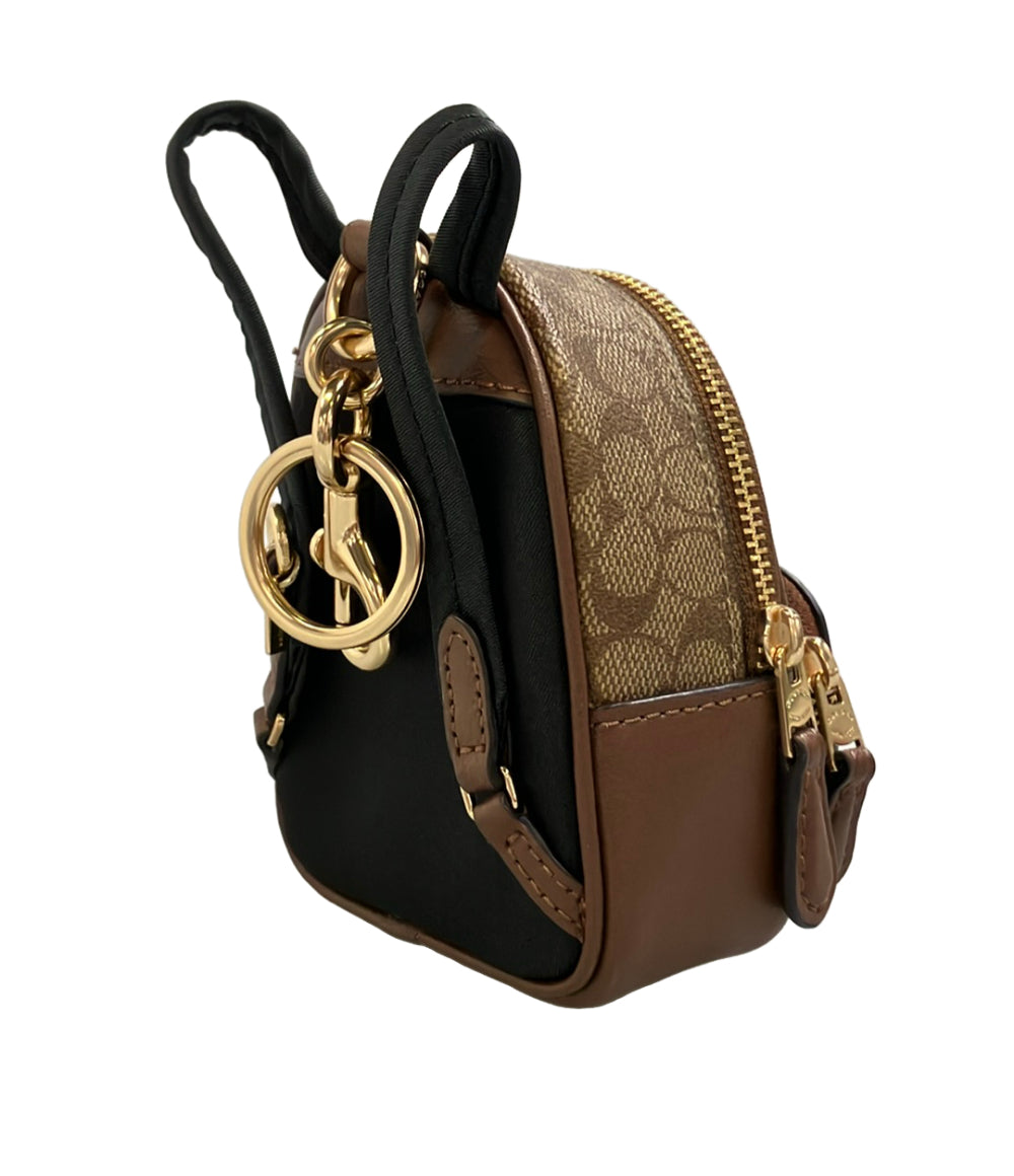 美品 COACH バッグチャーム リュック型 小物入れ CX066 シグネチャー レディース コーチ