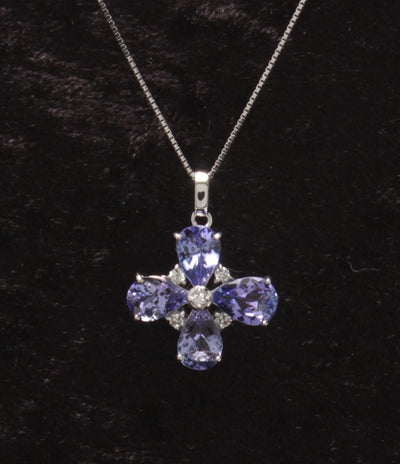 美品 ネックレス K18WG タンザナイト 2.00ct ダイヤ 0.10ct レディース