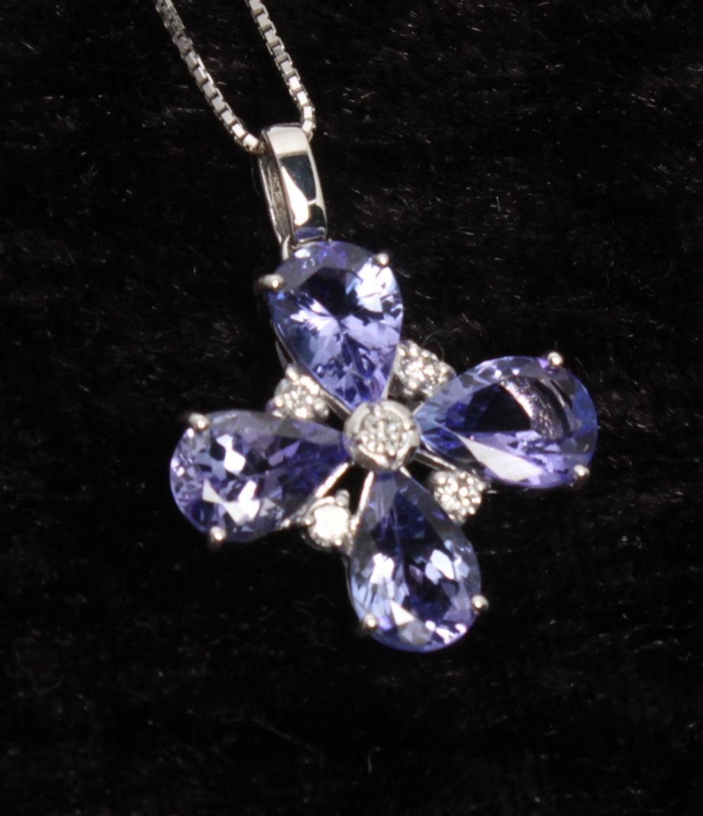 美品 ネックレス K18WG タンザナイト 2.00ct ダイヤ 0.10ct レディース