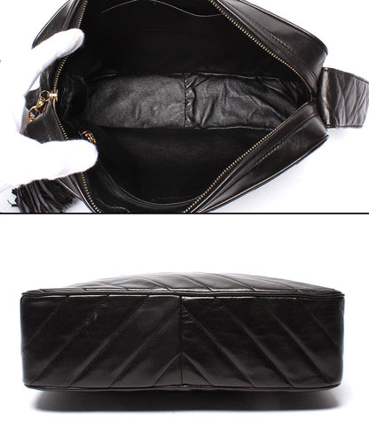 CHANEL ショルダーバッグ バイアスステッチ Vステッチ フリンジ ラムスキン ゴールド金具 2番台 肩掛け 斜め掛け レディース シャネル