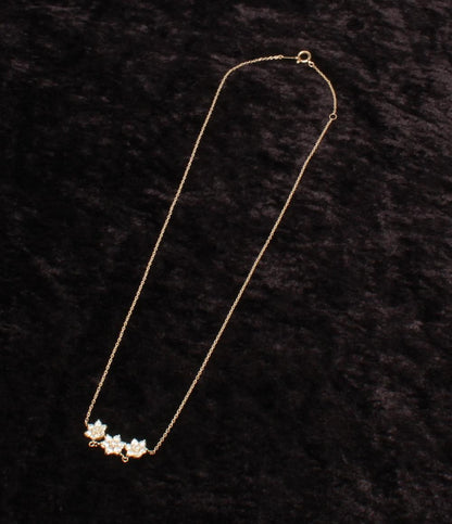 美品 ネックレス K18 ダイヤ フラワーモチーフ レディース