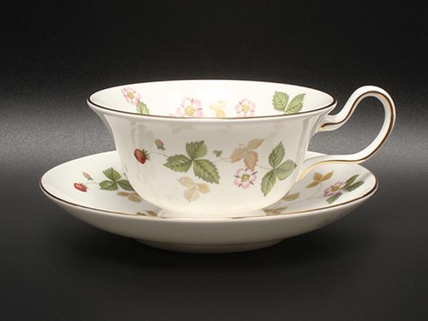 美品 WEDGWOOD カップ＆ソーサー ワイルドストロベリー ウエッジウッド